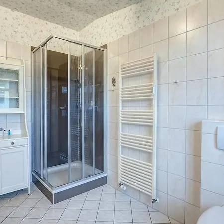 Отель Seeschlosschen 3*