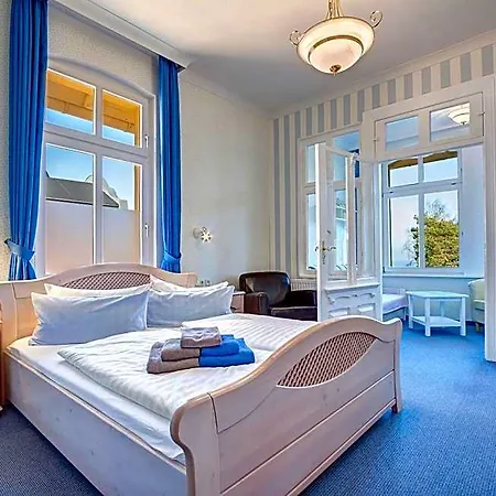 Hotel Seeschlosschen 3*