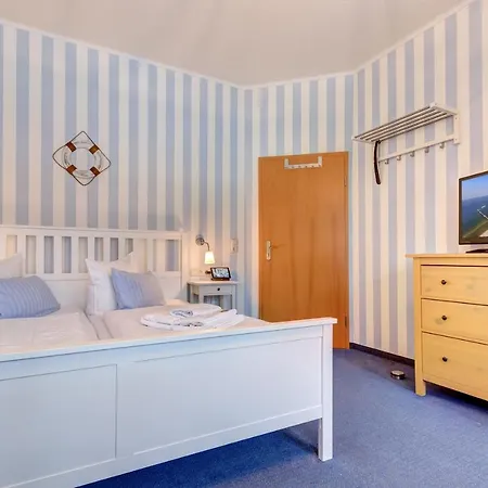 Otel Seeschloesschen Heringsdorf